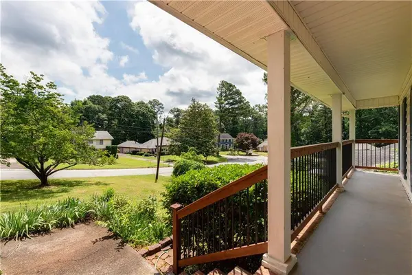 721 Dorsey CIR SW, Lilburn, GA 30047