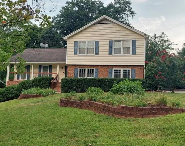 721 Dorsey CIR SW