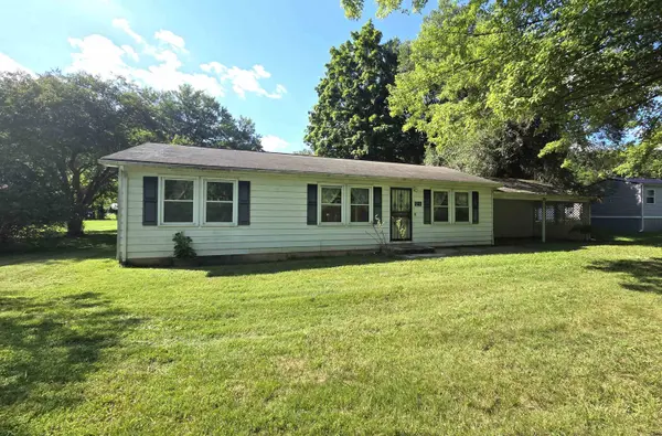 1210 Wolf Creek RD, Narrows, VA 24124