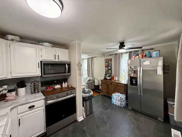 709 Woodland RD, Rich Creek, VA 24147