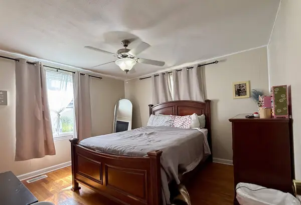 709 Woodland Rd, Rich Creek, VA 24147