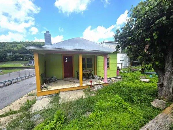 1320 Highland Ave, Bluefield, WV 24701