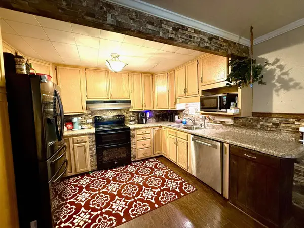 1521 Green Valley RD, Eggleston, VA 24086