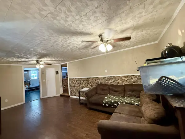 1521 Green Valley Rd, Eggleston, VA 24086