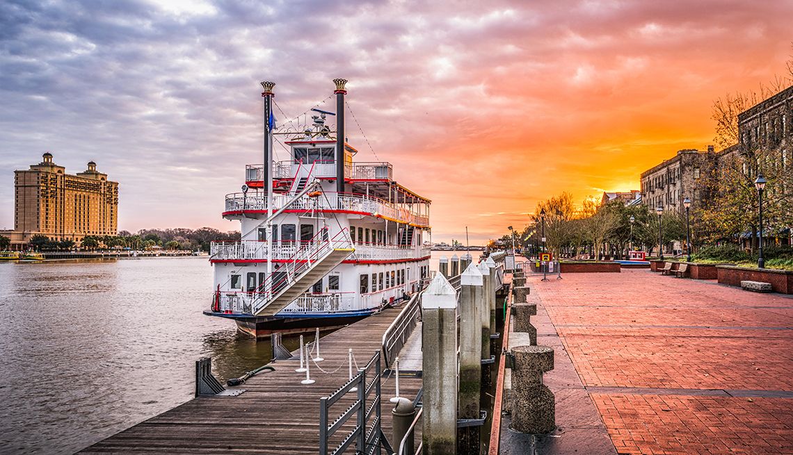 Savannah river street