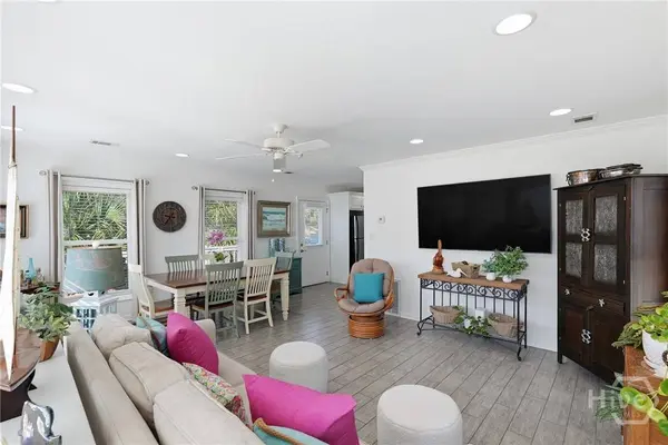 207 2nd AVE, Tybee Island, GA 31328