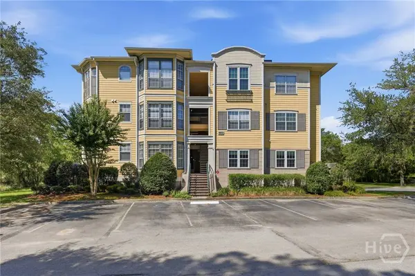 2124 Whitemarsh WAY, Savannah, GA 31410