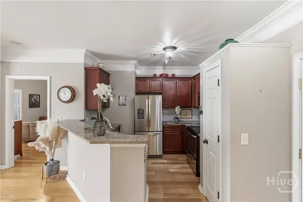 2124 Whitemarsh WAY, Savannah, GA 31410