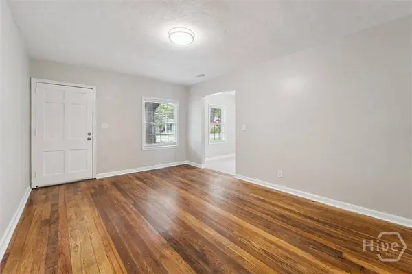 1315 E 55th ST, Savannah, GA 31404