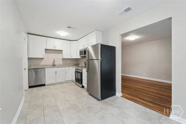 1315 E 55th ST, Savannah, GA 31404