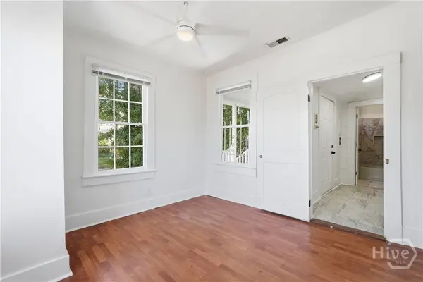 218 W Anderson ST, Savannah, GA 31401