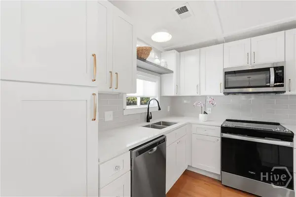 132 Pelican DR, Tybee Island, GA 31328