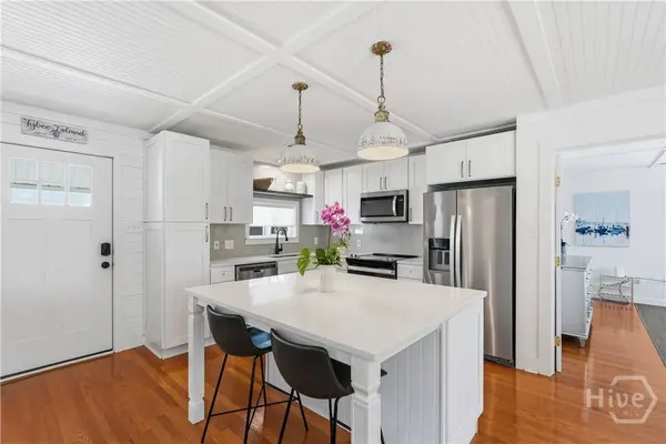 132 Pelican DR, Tybee Island, GA 31328