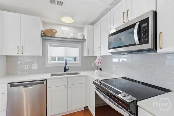 132 Pelican DR, Tybee Island, GA 31328
