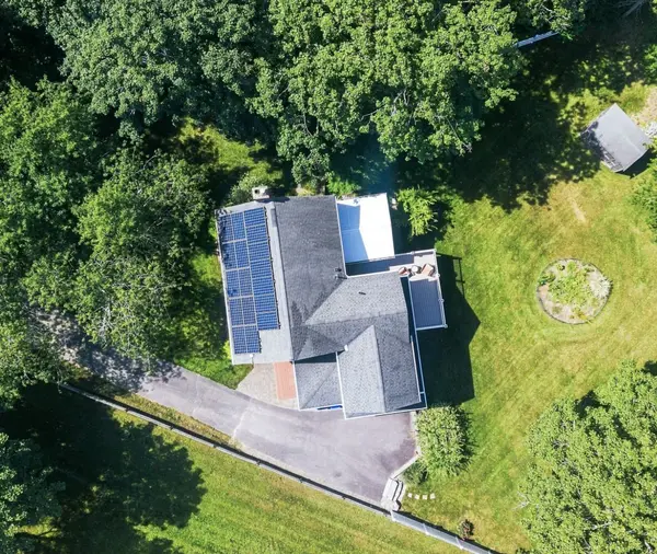 Buying or Selling a Home With Solar Panels in Massachusetts: What You Need to Know