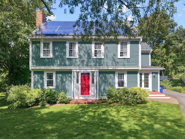 6 Meadowlark Ln