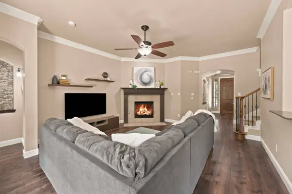 2510 Kodiak CIR, Euless, TX 76039
