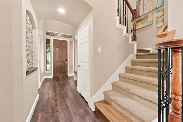 2510 Kodiak CIR, Euless, TX 76039