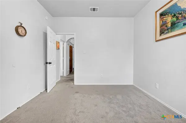 6700 Golden Oak LN, Killeen, TX 76542