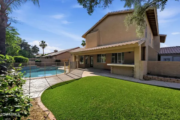 6833 E ACOMA Drive, Scottsdale, AZ 85254