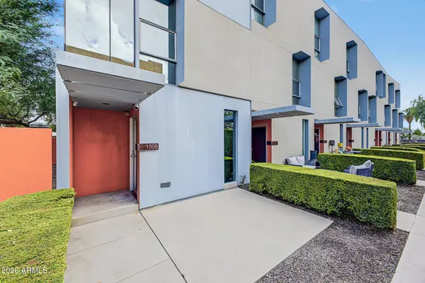 7047 E EARLL Drive #1008