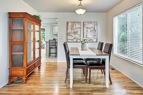 25780 174th PL SE, Covington, WA 98042