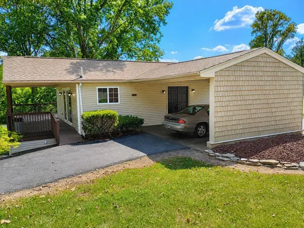 133 Crystal Drive, Lucasville, OH 45648