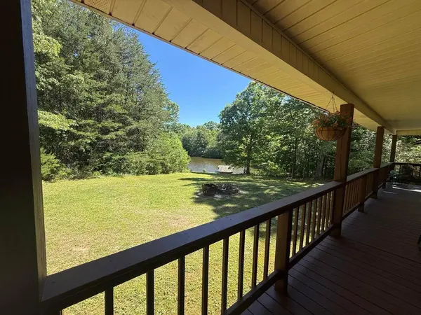 733 County RD, Bryant, AL 35958