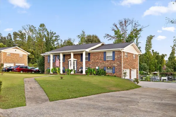 8168 Pinecrest DR, Chattanooga, TN 37421