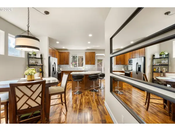 16559 SE WINDSWEPT WATERS DR, Damascus, OR 97089