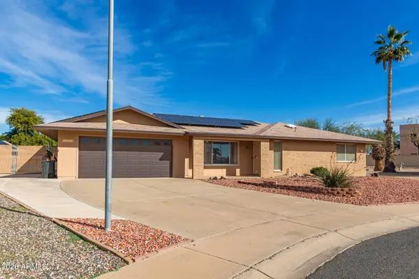 9702 W BRANDING IRON Drive, Sun City, AZ 85351