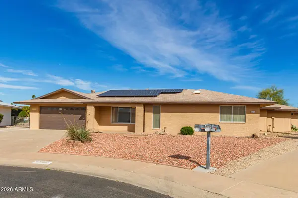 9702 W BRANDING IRON Drive, Sun City, AZ 85351