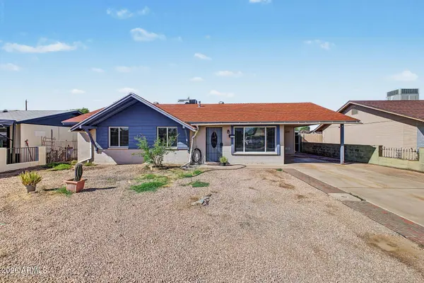 2212 N 47th Drive
