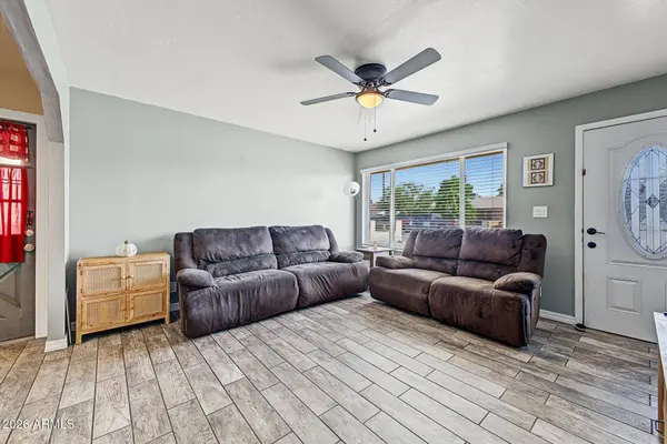 2212 N 47th Drive, Phoenix, AZ 85035