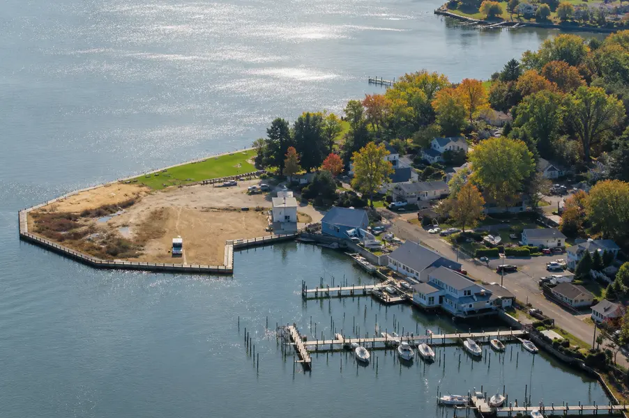 Broomes Island