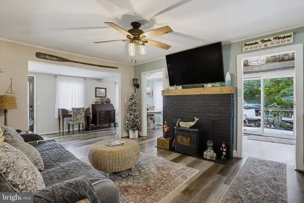 5130 ROSEMARY DR, Chesapeake Beach, MD 20732