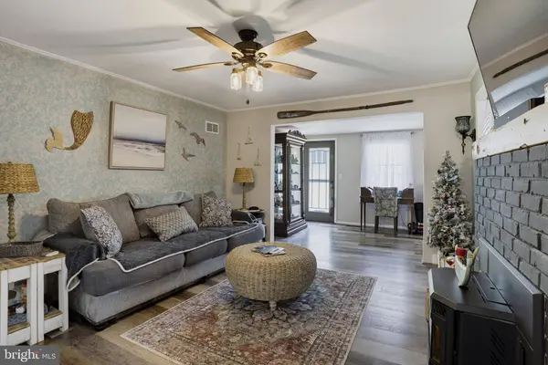 5130 ROSEMARY DR, Chesapeake Beach, MD 20732
