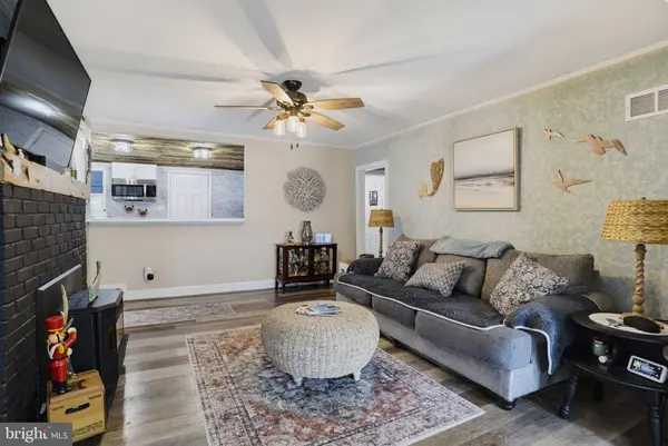 5130 ROSEMARY DR, Chesapeake Beach, MD 20732