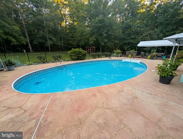 9075 MITCHELL RD, La Plata, MD 20646