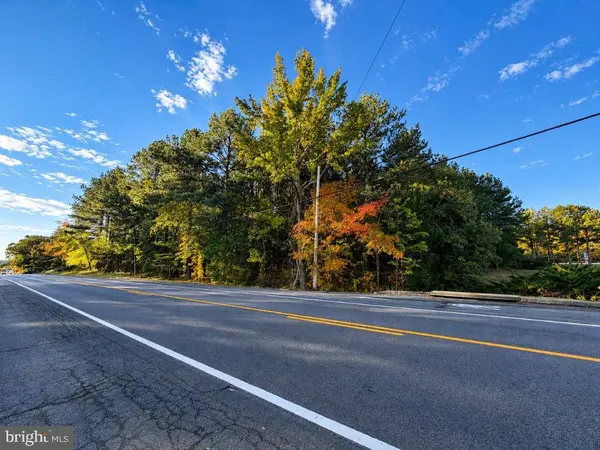 24023 MERVELL DEAN RD, Hollywood, MD 20636