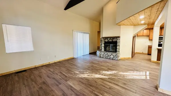 54315 Pine Crest AVE, Idyllwild, CA 92549