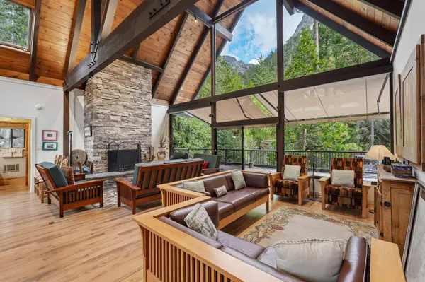24606 Forest DR, Idyllwild, CA 92549