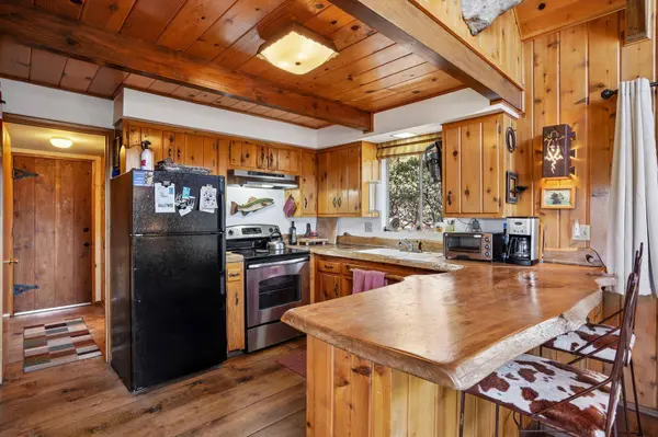 54011 Northridge DR, Idyllwild, CA 92549