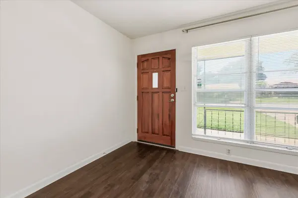 8804 Myra ST, White Settlement, TX 76108