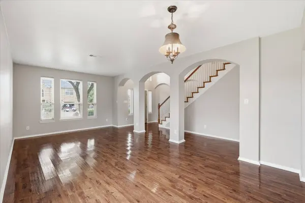 1709 Sunflower DR, Corinth, TX 76210