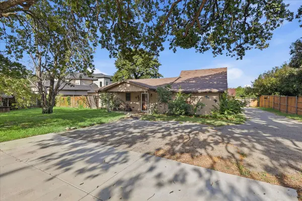 6704 Herbert RD, Colleyville, TX 76034