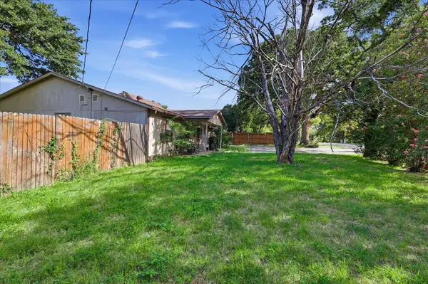 6704 Herbert RD, Colleyville, TX 76034