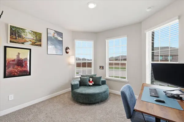 141 Medina LN, Rhome, TX 76078