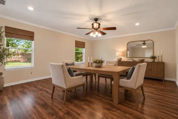 800 Poncho LN, Fort Worth, TX 76052