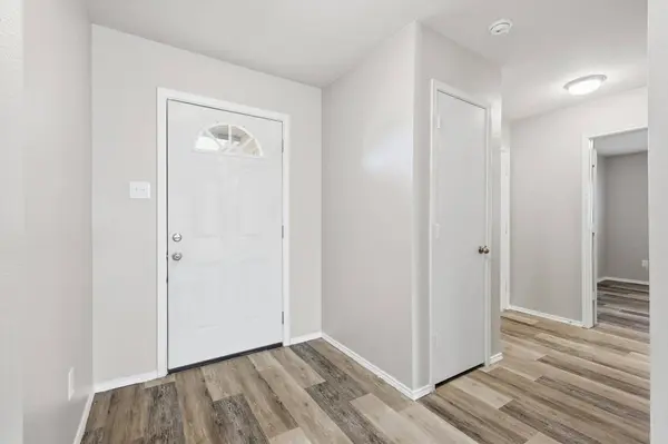 2112 Valley Forge TRL, Fort Worth, TX 76177